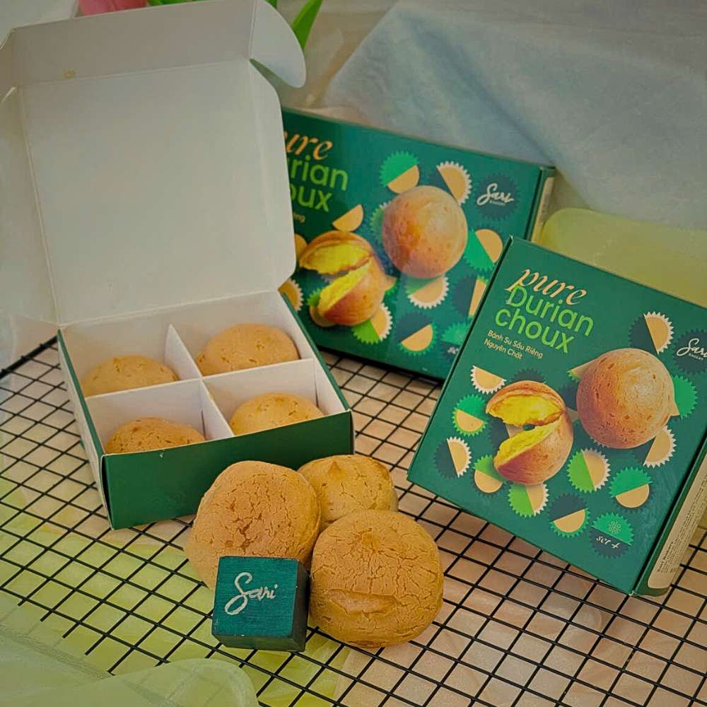 Bánh su sầu riêng nguyên chất - set 4-1 Bánh su sầu riêng nguyên chất tại Sari bakery, 100% nhân sầu riêng nguyên chất.