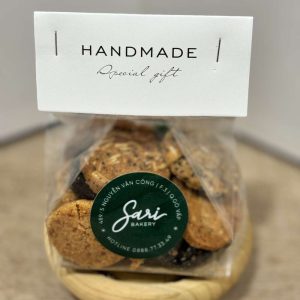 Cookies mặn mix vị tại Sari Bakery, bánh cookies mặn giòn, đóng túi handmade.