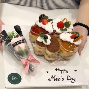 Set 4 ly tim mix vị trang trí nhiều phong cách