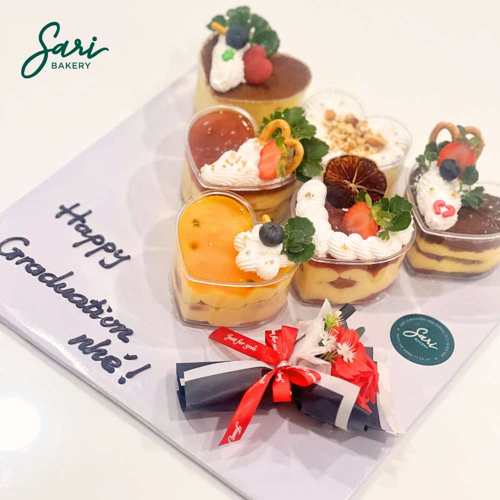 set-6-ly-tim-mix-vi-qua-tang-sinh-nhat Set 6 ly tim mix vị kèm hoa nhỏ làm quà sinh nhật tại Sari Bakery Gò Vấp