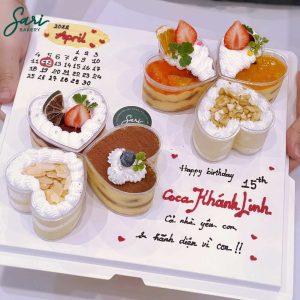 Bánh sinh nhật mini 6 ly tim mix vị Sari Bakery