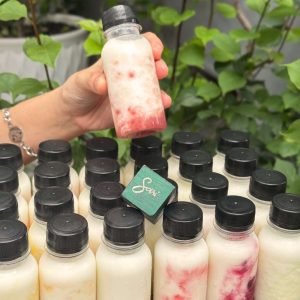 Sữa chua uống trái cây giao tận nơi TP.HCM – thương hiệu Sari Bakery.