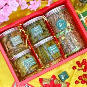 set quà Tết 6 hũ Sari đóng gói sang trọng