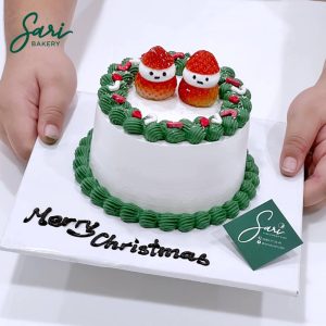 Bánh bento mini trang trí trái cây dâu tươi – Sari Bakery Gò Vấp