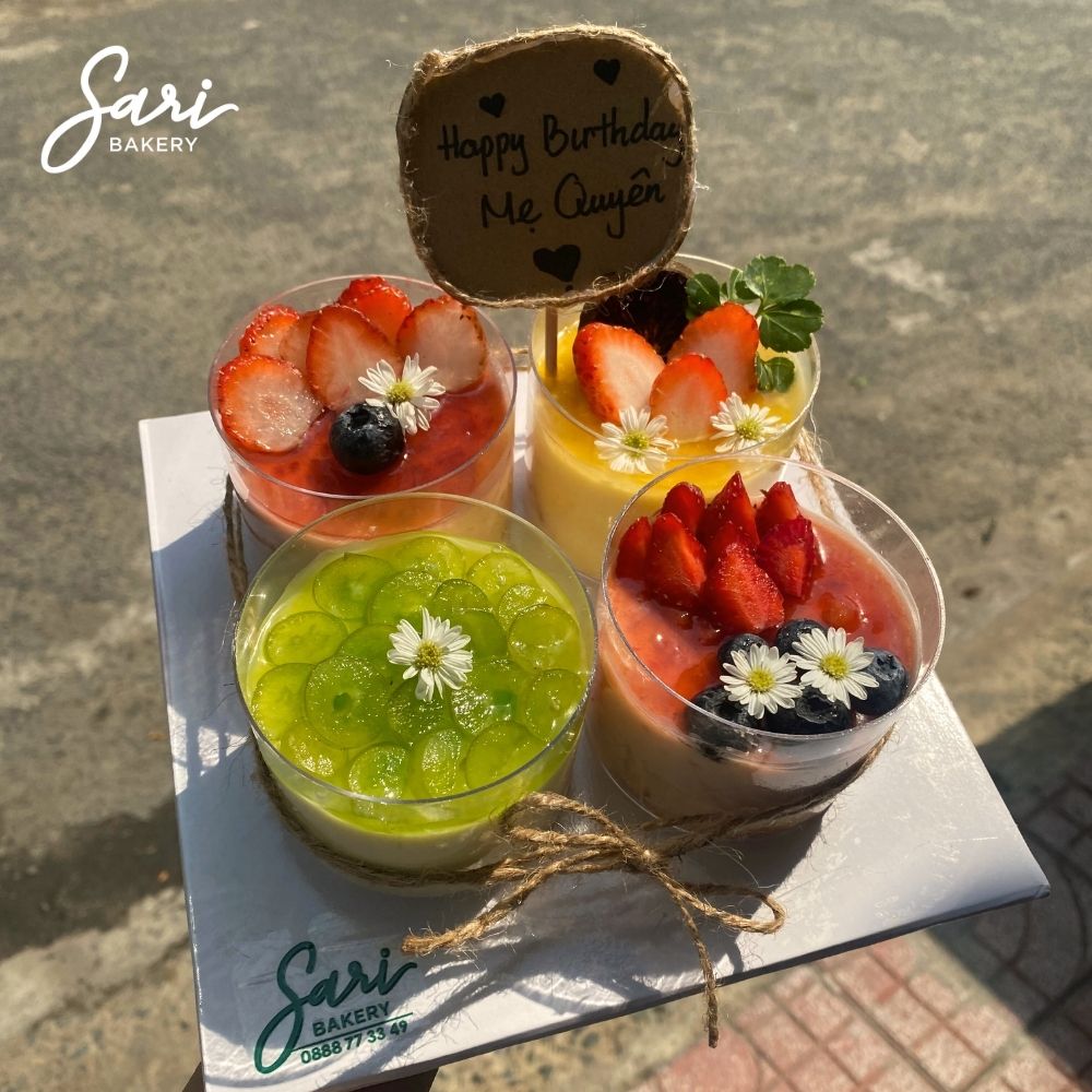 set-banh-sinh-nhat-4-hu-tron-mix-vi-sari-11 Set bánh mix vị hũ tròn 4 phần trang trí hiện đại