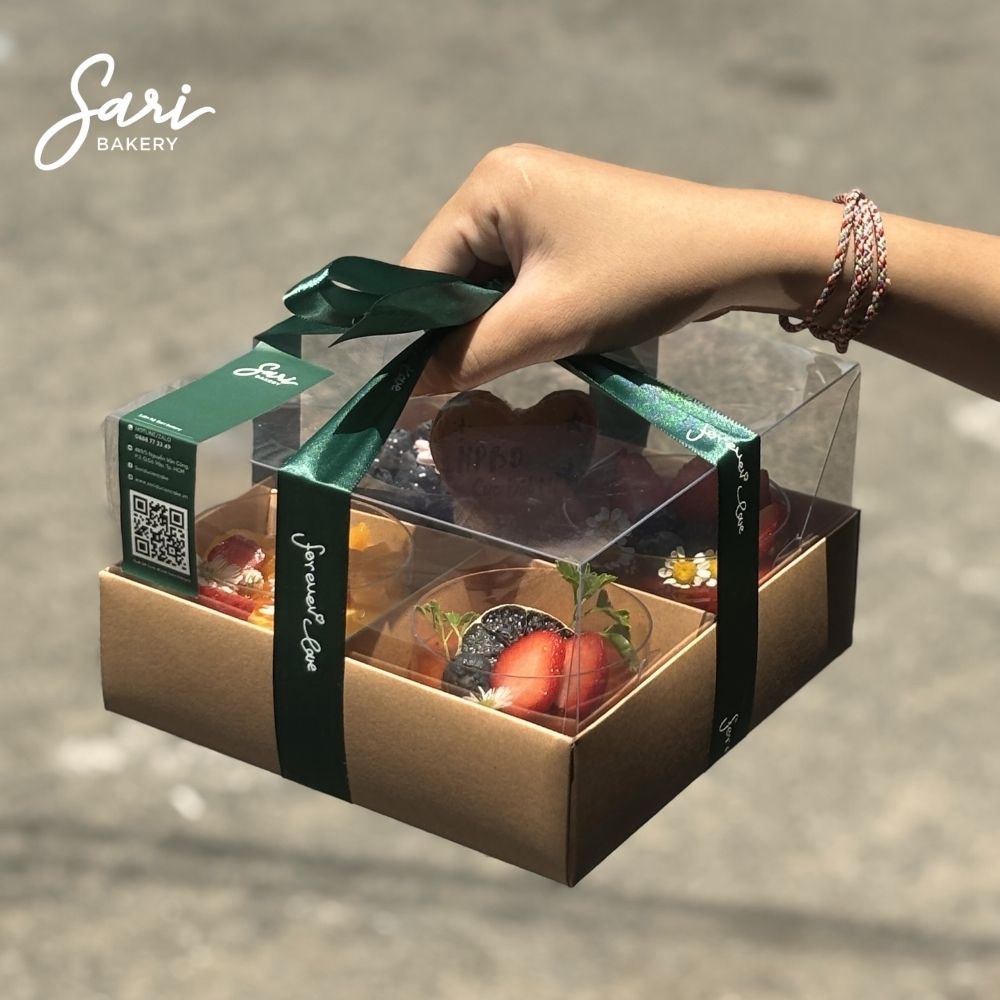 set-banh-sinh-nhat-4-hu-tron-mix-vi-sari-4 Bánh sinh nhật mini 4 hũ tròn mix vị nhiều màu sắc