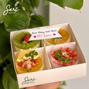Set bánh sinh nhật 4 hũ tròn mix vị phong cách nhẹ nhàng