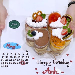 Bánh sinh nhật mini 4 ly tim mix vị dành cho tiệc nhỏ