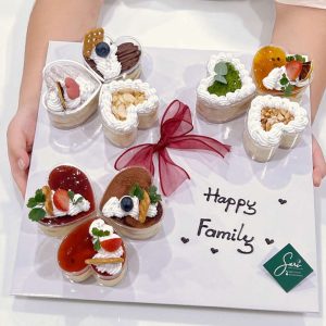 Set bánh sinh nhật 9 ly tim mix vị dùng cho nhiều dịp