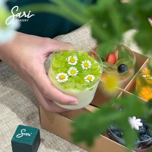 Bánh sinh nhật hũ tròn mix vị nhiều màu sắc tự nhiên