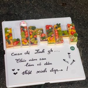 Set 22 hũ panna cotta vuông decor trái cây của Sari Bakery